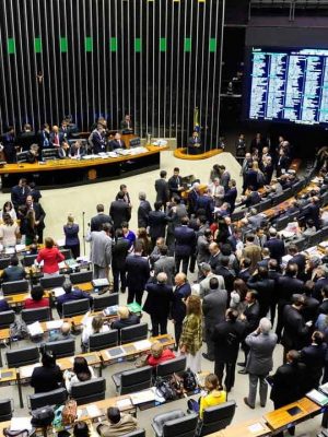 camara-deputados-e1559597695257